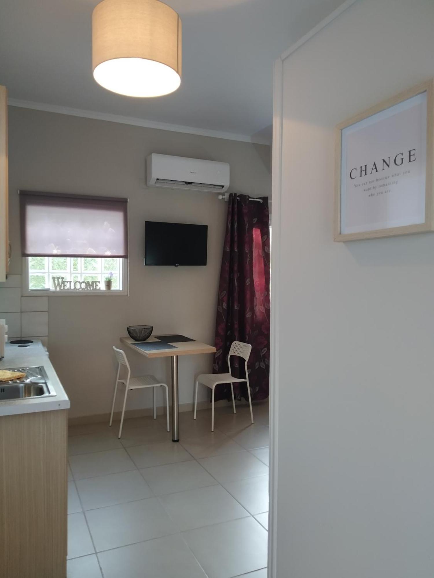 Trousas Apartments Roda  Exterior foto